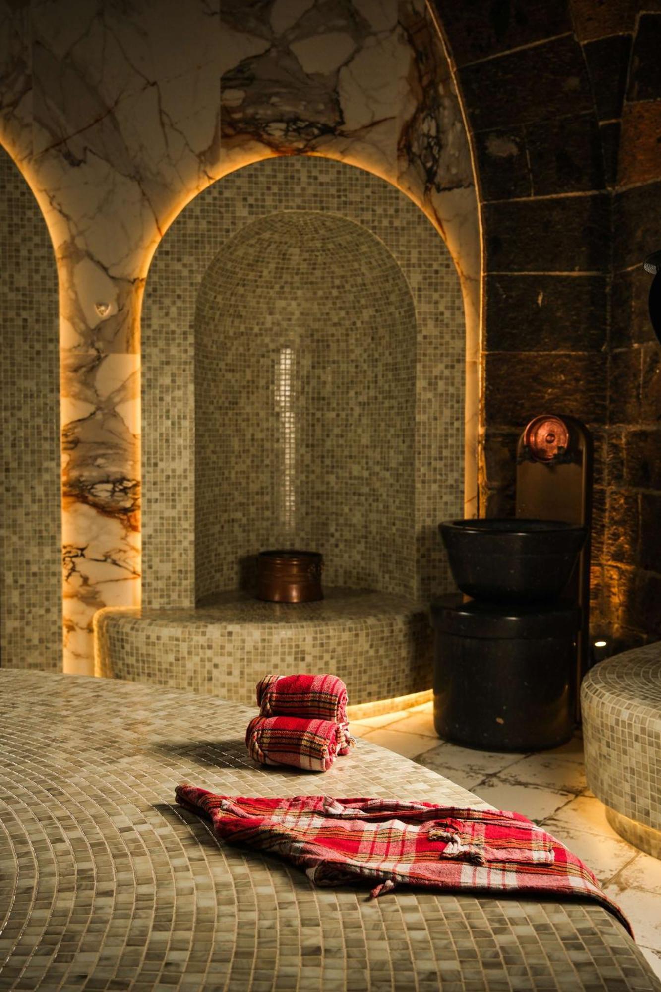 Radisson Hotel & Spa גיומרי מראה חיצוני תמונה