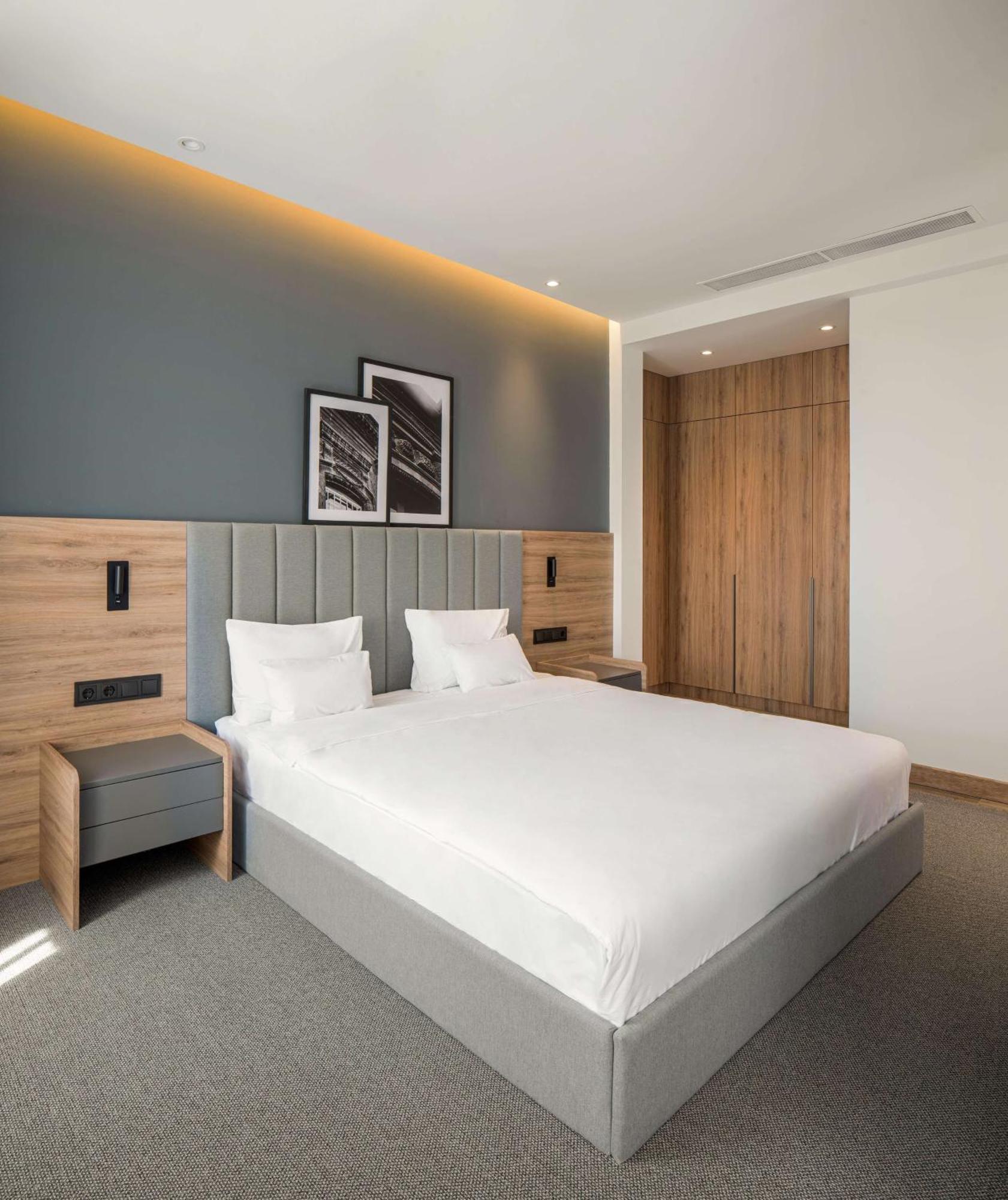 Radisson Hotel & Spa גיומרי מראה חיצוני תמונה
